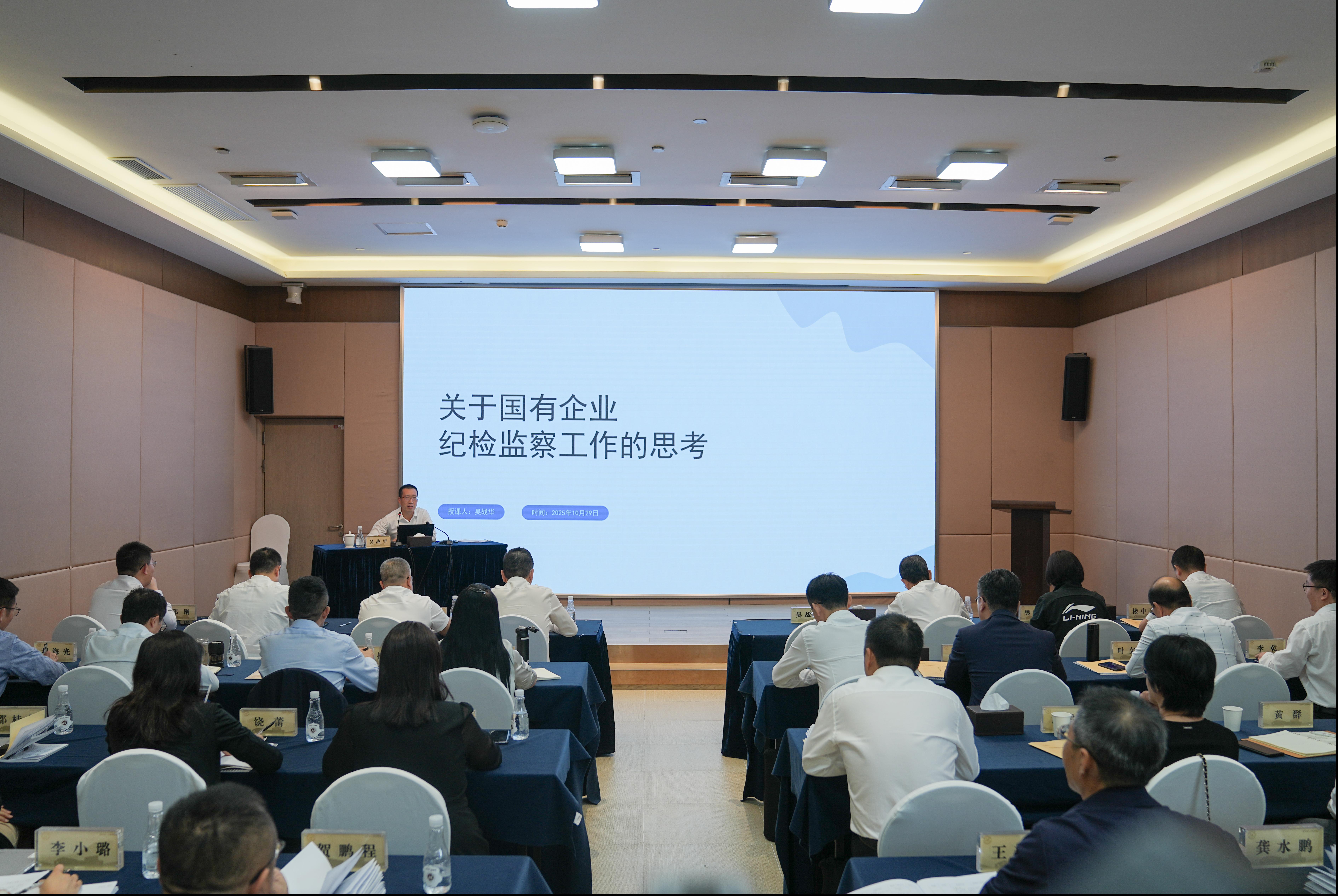 鏡頭1.jpg