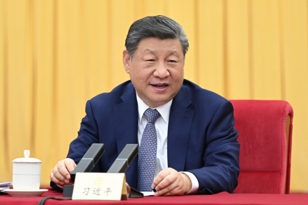 習近平：堅定不移走中國特色衛生與健康發展道路 推動“十五五”時期健康中國建設取得決定性進展 王滬寧蔡奇參加看望和討論